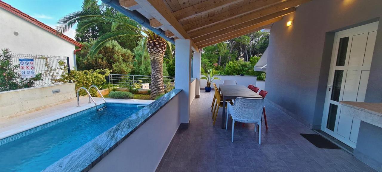Villa Artaturi Mali Losinj Exterior photo